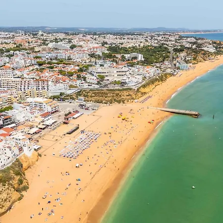 Rocco Del Mar By Portucasa *